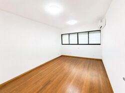 Lakeview Estate (D20), Apartment #596520391